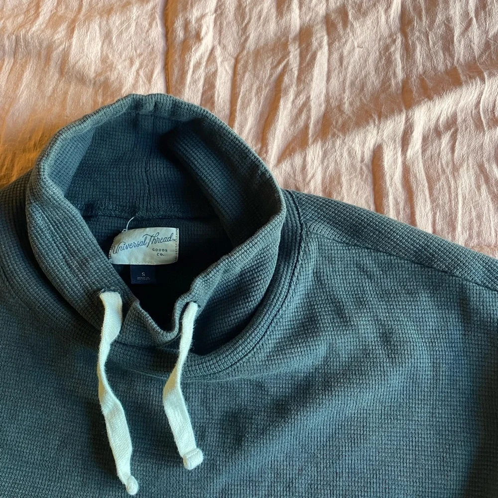 Universal Thread Sweater - Picture 2 of 6